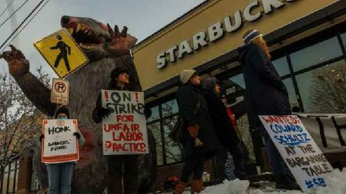 Starbucks Workers Begin 3-Day Strike For Better Working Conditions