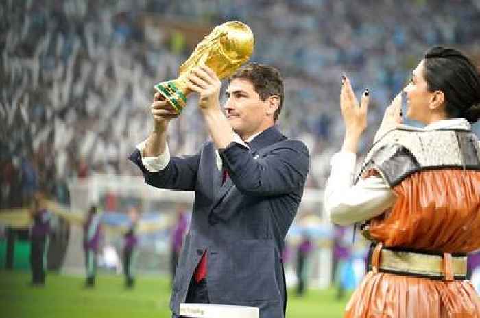 Fans slam FIFA having Iker Casillas deliver World Cup trophy after 'coming out as gay'