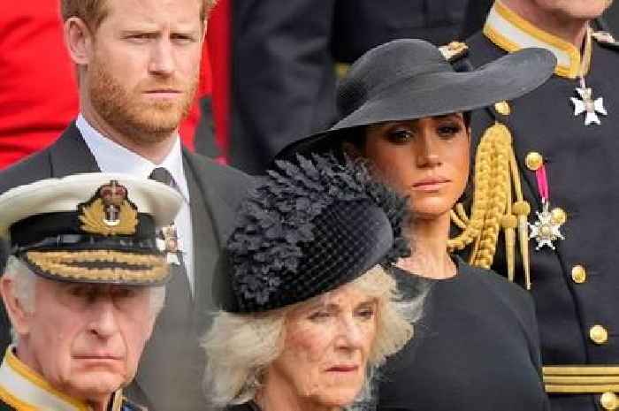 Royal Family 'refusing to respond’ to Prince Harry and Meghan Markle’s demand for apology