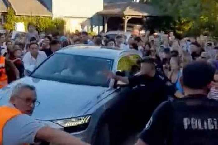 Lionel Messi can barely pull in driveway as Argentina fans flood to his home