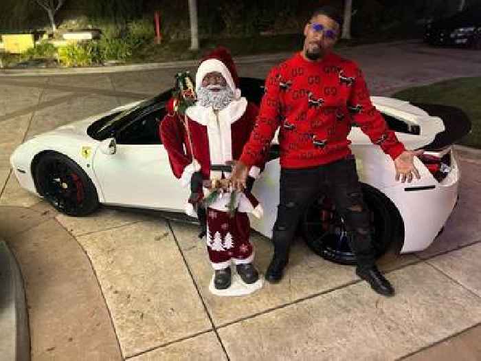 For Jamie Foxx, Christmas Is the Best Time to Show Off a Ferrari 488 GTB