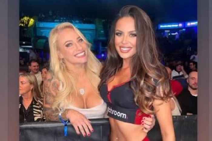 Ring girl and ex-Miss Swimsuit celebrates Boxing Day with stunning Ebanie Bridges snap