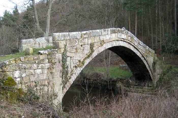 The legend of the Yorkshire Beggar's Bridge where a lovestruck mayor of Hull kept his promise