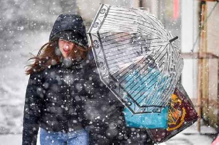 What is thundersnow? 'Rare weather condition explained as icy blast from US sparks warning