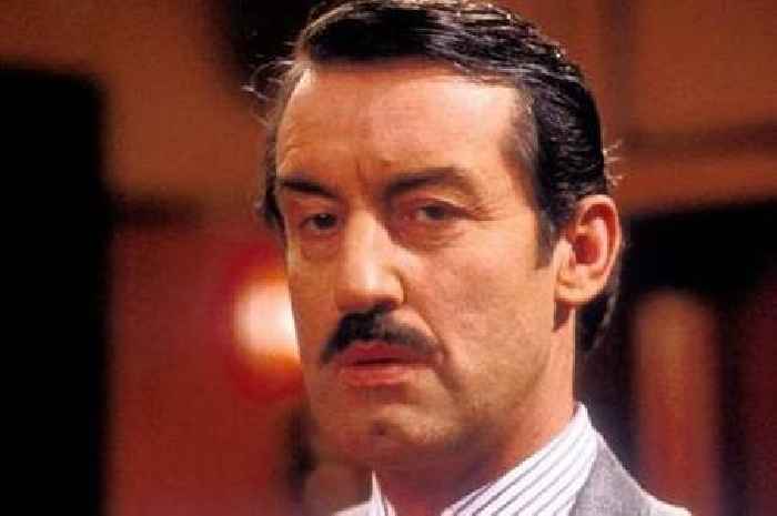 Pub loved by late Only Fools and Horses actor John Challis to be bulldozed