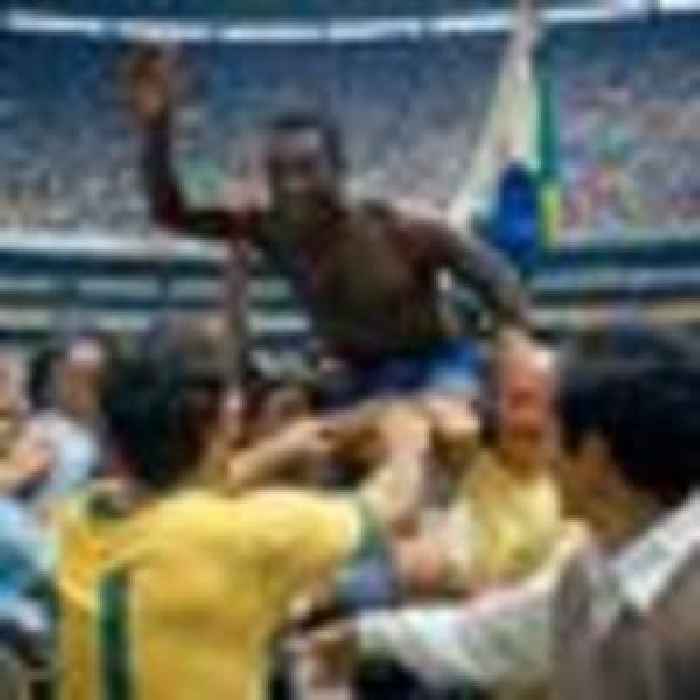 'To play like Pele is to play like God': What other players said of the Brazilian great