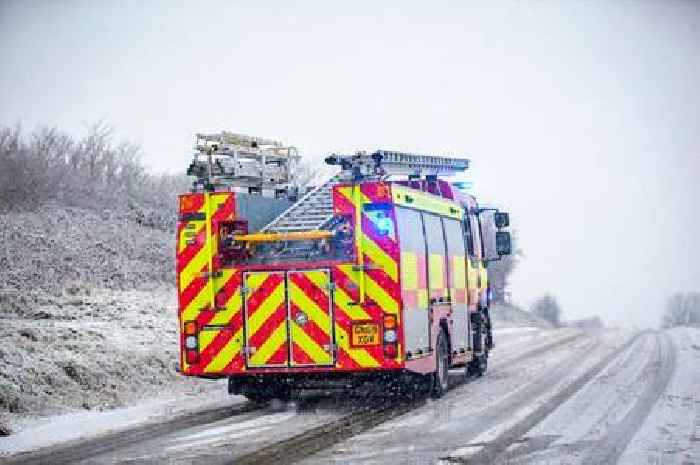 Live A1(M) traffic updates as car fire near Welwyn causes long delays