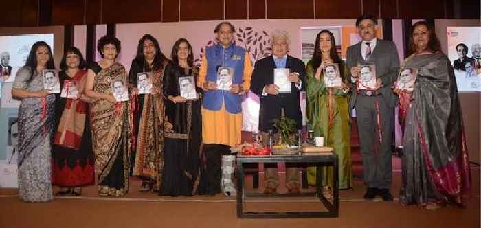 Shashi Tharoor's Latest Book Ambedkar: A Life Launched at Kitaab Kolkata Event Draws Bibliophiles Young and Old