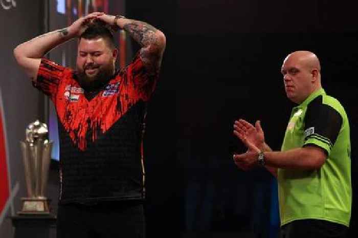 'Best leg of darts ever seen' blows everyone away as video footage seen by millions