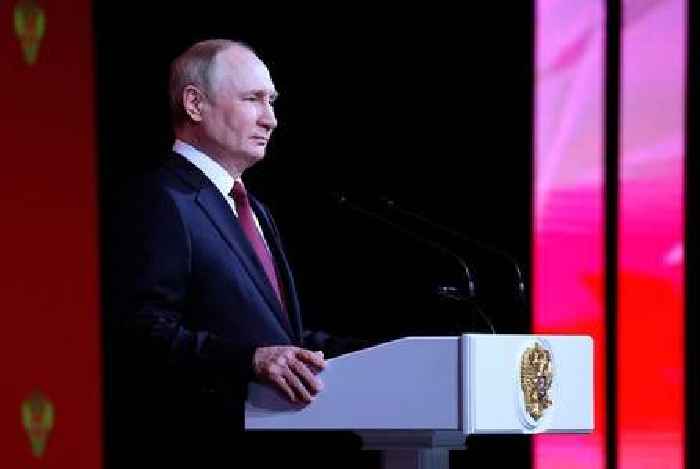 Vladimir Putin orders ceasefire in Ukraine