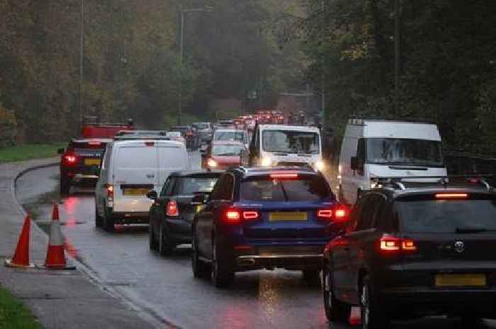 Live Nottingham traffic updates as major gas works on Derby Road near QMC cause 'severe delays'
