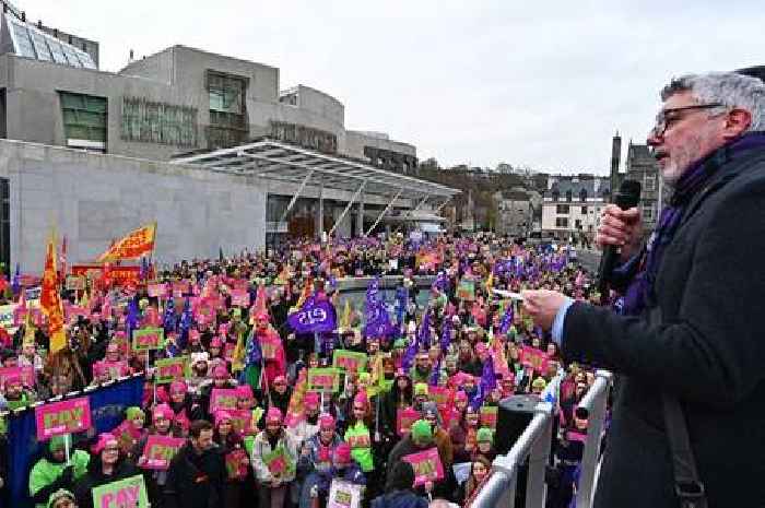 Next teacher strike dates in Scotland as 16-day walkout over pay dispute continues