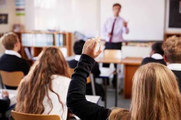 Teachers at schools in Leicestershire to go on strike as national union backs industrial action