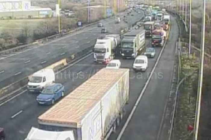 Live M1 updates as lane closure causes 'severe delays' after crash between van and car