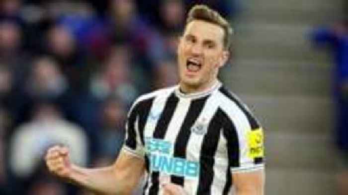 Forest make move to sign Newcastle striker Wood