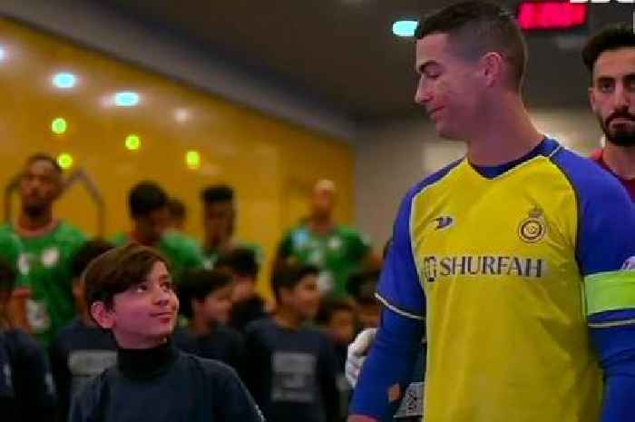 Al-Nassr mascot has wholesome reaction to standing next to Cristiano Ronaldo in tunnel