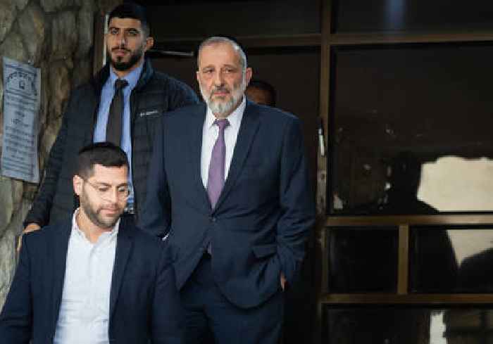 Arye Deri vows to continue leading Shas after being fired from gov't