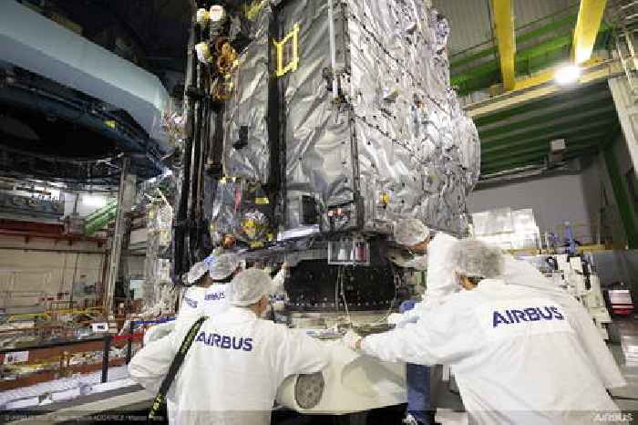 JUICE Spacecraft Gearing up to Embark on ESA’s Largest Planetary Mission Ever