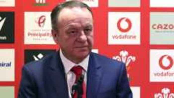 WRU boss Phillips apologises but wants to stay