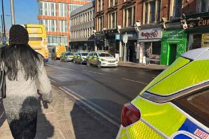 Live updates as multiple police cars descend on Nottingham city centre street