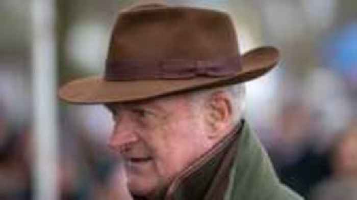 Irish trainer Mullins reaches 4,000 career wins