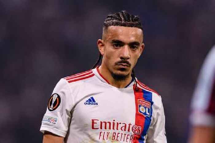 Malo Gusto arrives in London for medical after Chelsea agree £26.3m transfer