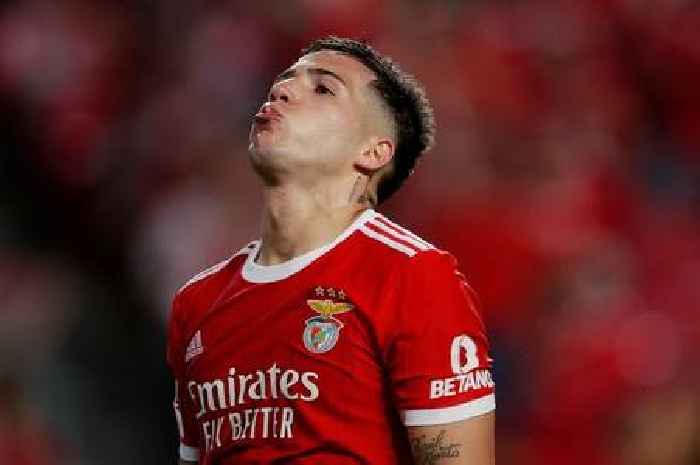 Todd Boehly tipped for late Chelsea Enzo Fernandez transfer plan as Benfica make £132m decision