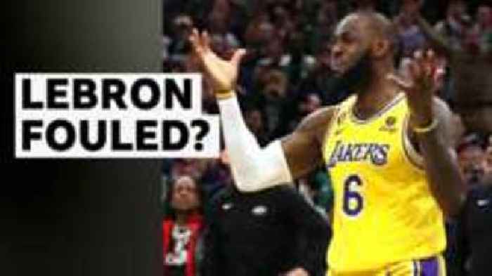 LeBron denied foul seconds before buzzer