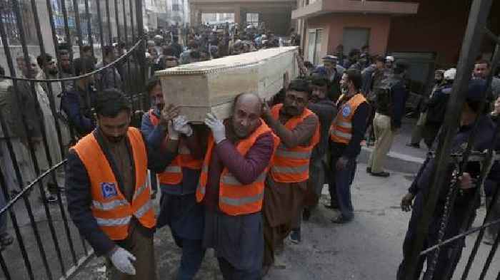 Suicide bomber kills 47, wounds over 150 at Pakistan mosque