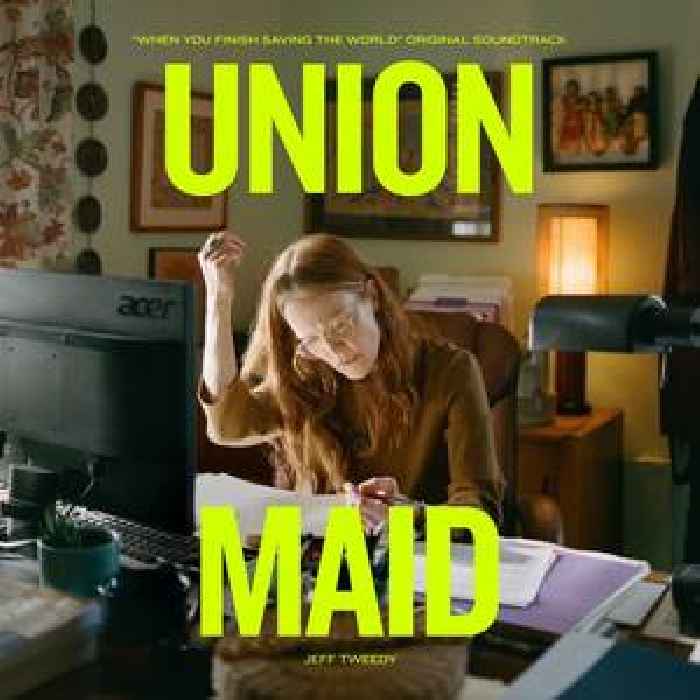 Jeff Tweedy – “Union Maid” (Woody Guthrie Cover)