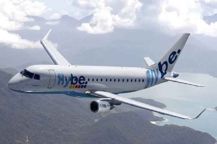 Ryanair and easyJet to swoop in on Flybe staff after company collapses