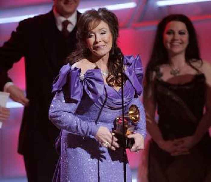 Grammys Detail Tributes To Loretta Lynn, Christine McVie, & Takeoff
