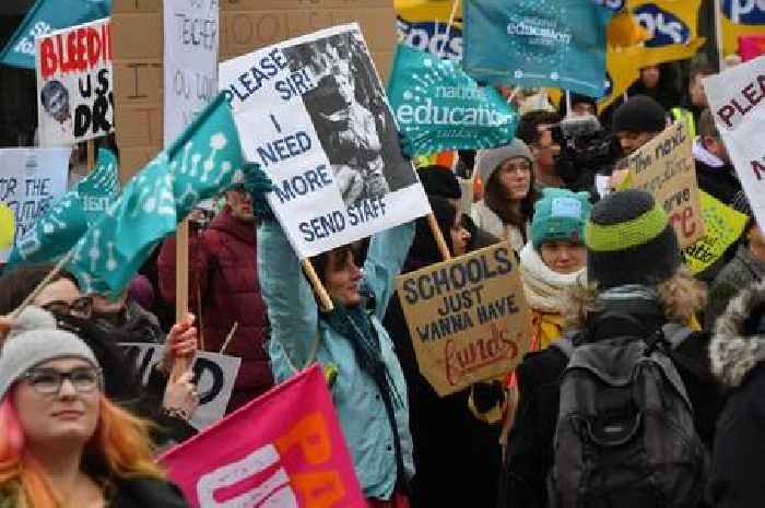 Teachers' strike in Birmingham city centre - Pictures