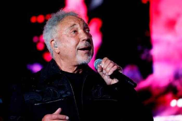 Delilah song lyrics, why it's a controversial song and what Sir Tom Jones has said about it all