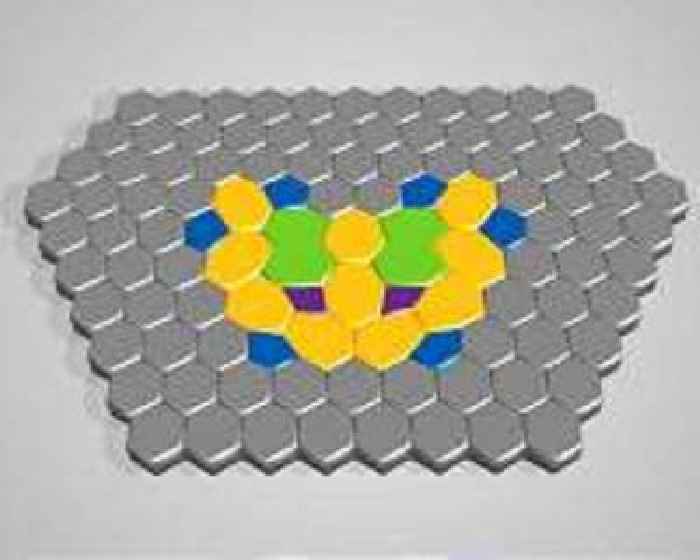 MLU physicists solve mystery of two-dimensional quasicrystal formation from metal oxides