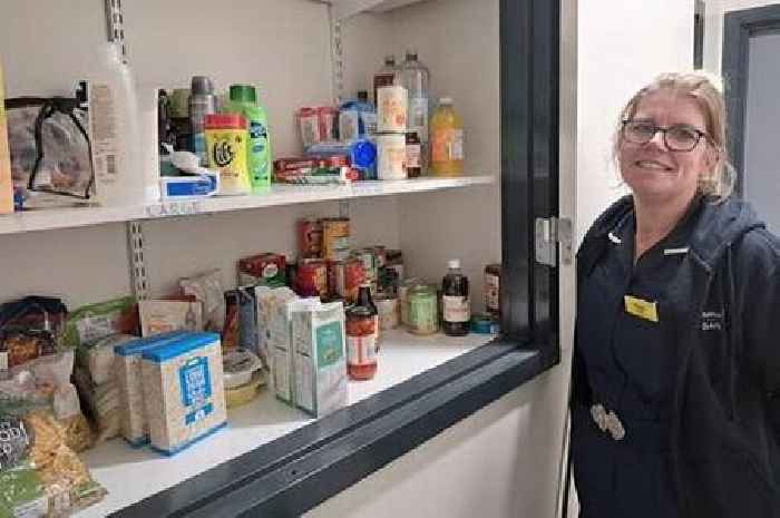 Foodbanks to be set up at NHS hospitals for staff struggling to pay bills