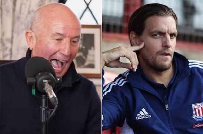 Jonathan Woodgate's comical reaction to Tony Pulis hooking him off after 19 mins