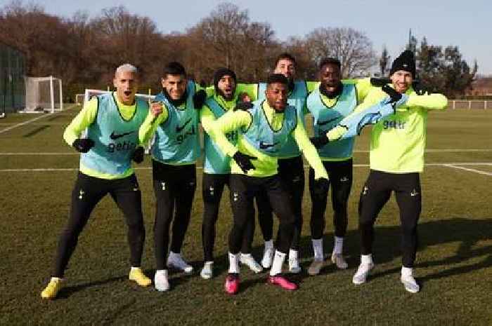 Pedro Porro and Cristian Romero bond, Richarlison sent reminder - Tottenham train for Leicester
