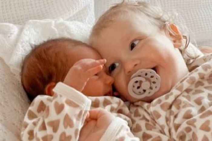 Stacey Solomon shares adorable photo of 'in love' sisters Belle and Rose