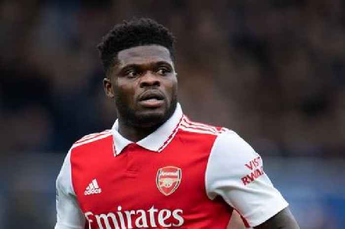 Thomas Partey set to miss Arsenal clash vs Man City with suspected muscle injury