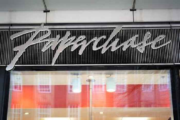 Paperchase issues 10-hour warning for last minute sale as retailer closes for good