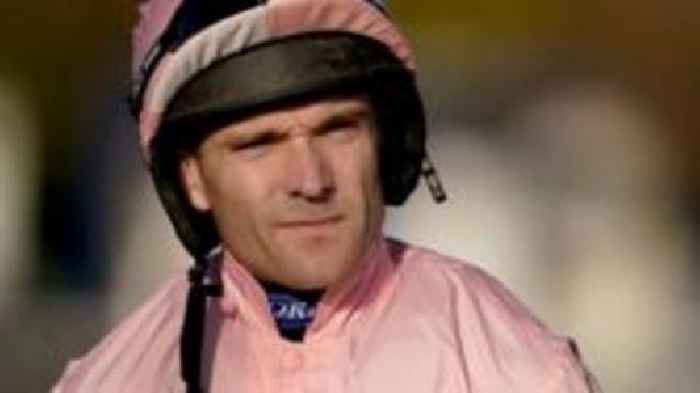 Jockey Scudamore retires with immediate effect