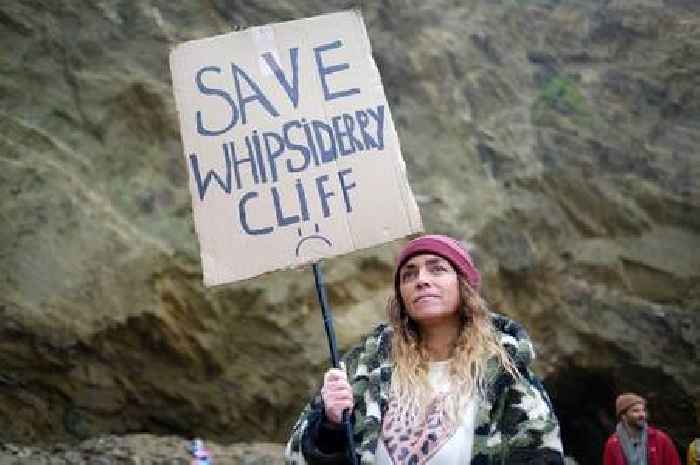 Mass Newquay protest after work begins to concrete cliff face