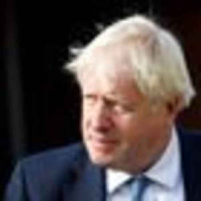 Boris Johnson deals blow to Rishi Sunak's bid to reach Northern Ireland Protocol agreement