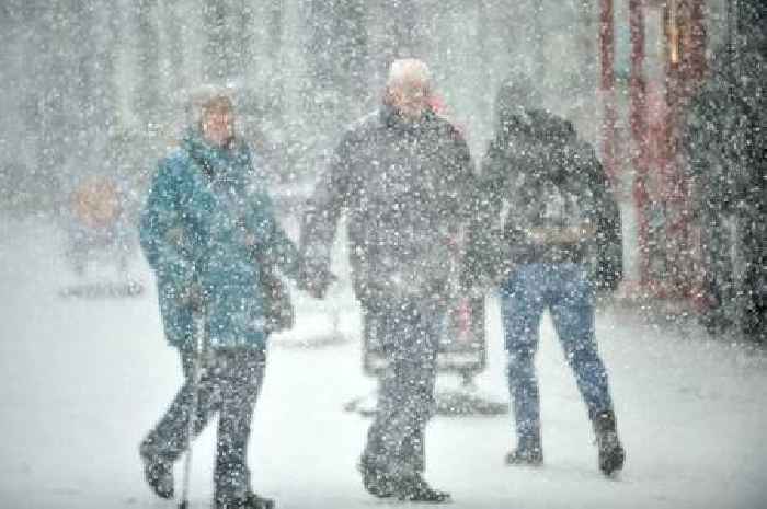 Met Office issues UK snow timeline and gives verdict on 'disruptive' episodes