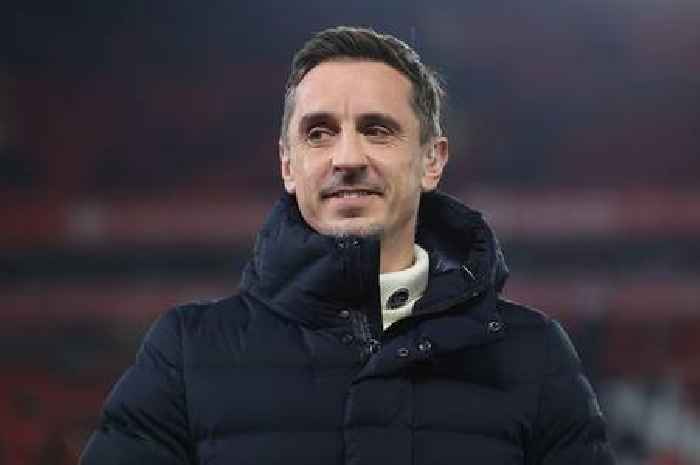 Gary Neville reacts to X-rated chant from Wolves fans as Jamie Carragher wades in
