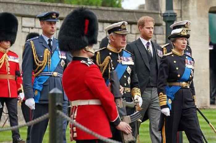 King Charles and Prince William have 'no intention' of apologising to Harry amid 'toxic' standoff