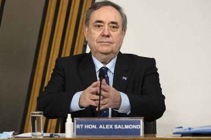 Alex Salmond: First week of SNP leadership campaign has been like Titanic heading for iceberg