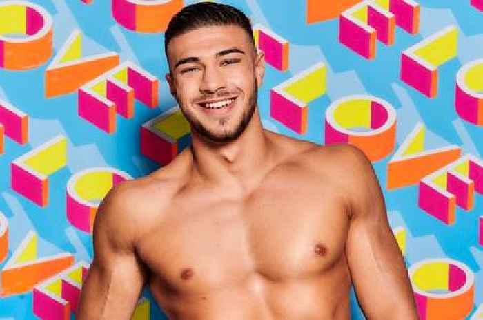 Gary Lineker trolls Tommy Fury and Jake Paul with cheeky Love Island comment