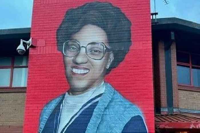 Huge mural commemorating Betty Campbell completed at school where she was head teacher